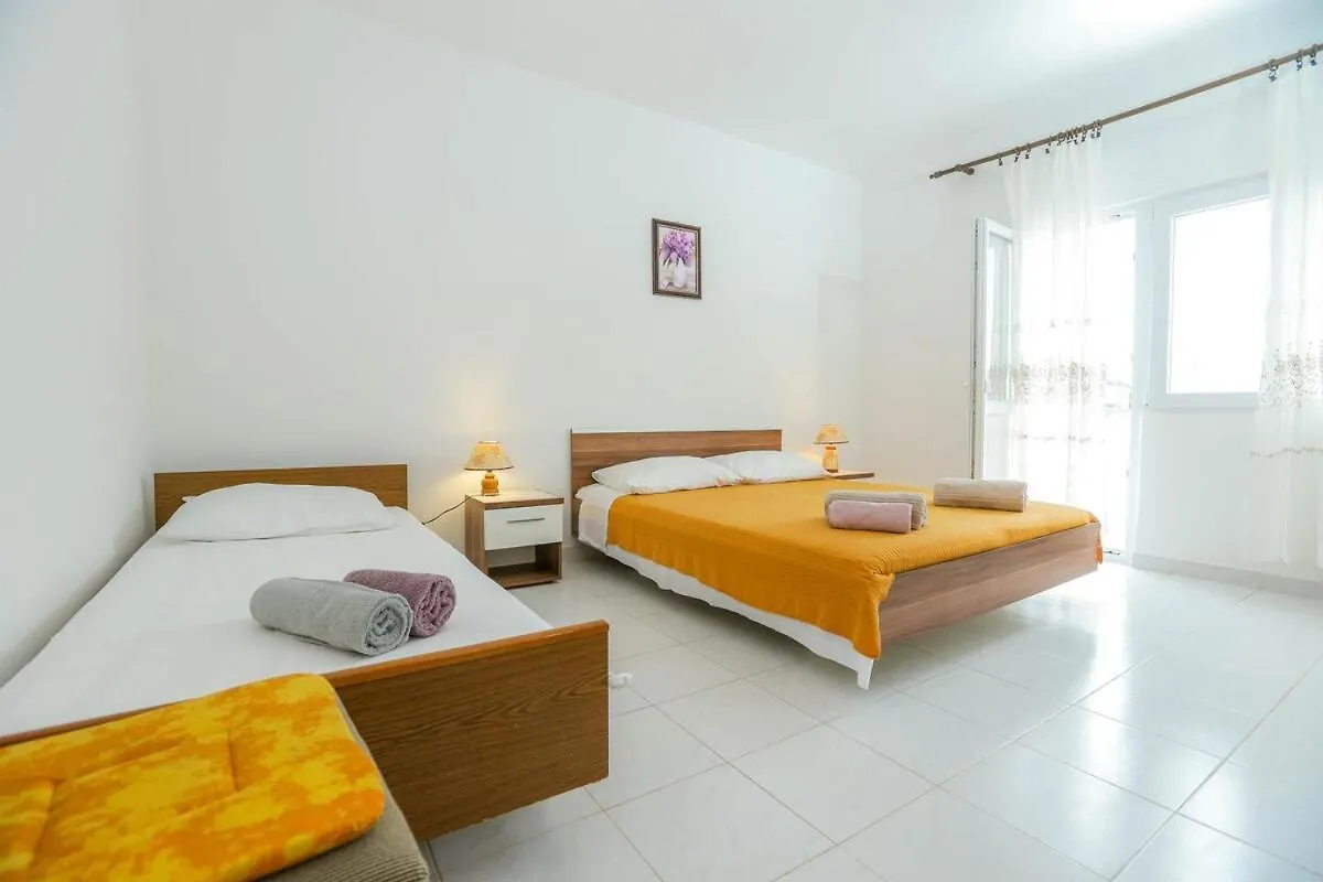 Apartments Venis Savar
